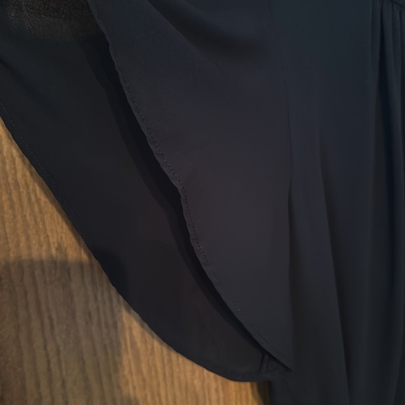 White House Black Market size 6 black romper. - Picture 4 of 14